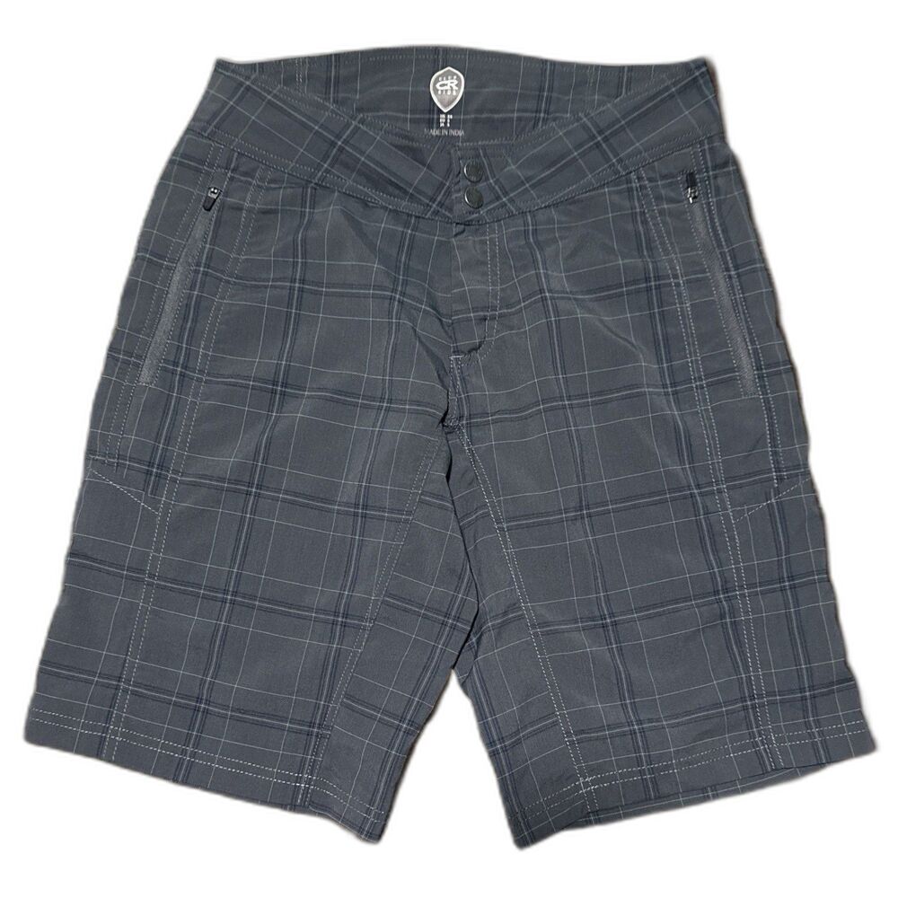 Club Ride Trail Shorts Men’s XS Gray Plaid MTB Cycling Hiking Activewear